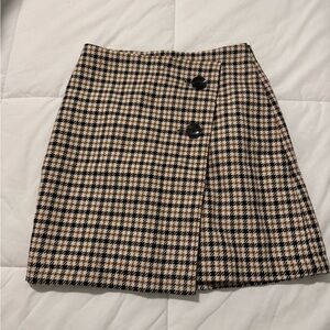 plaid skirt